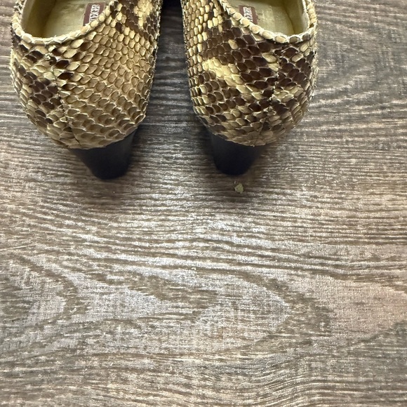 Walter Hagen 7.5 Croc GUC/EUC Brown Loafers - Picture 3 of 15